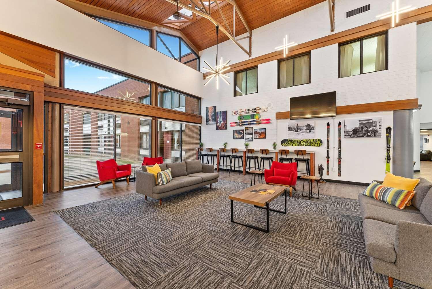 lounge