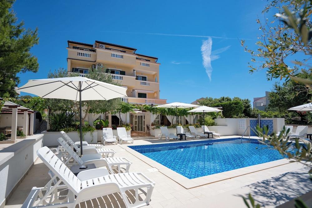 surroundings