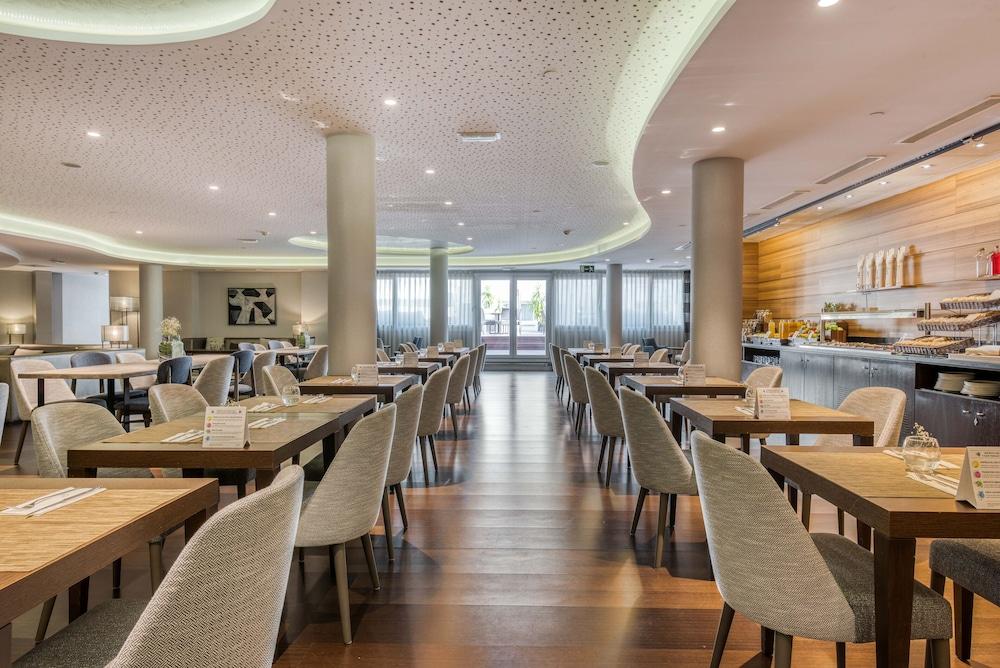 restaurant-cafeteria