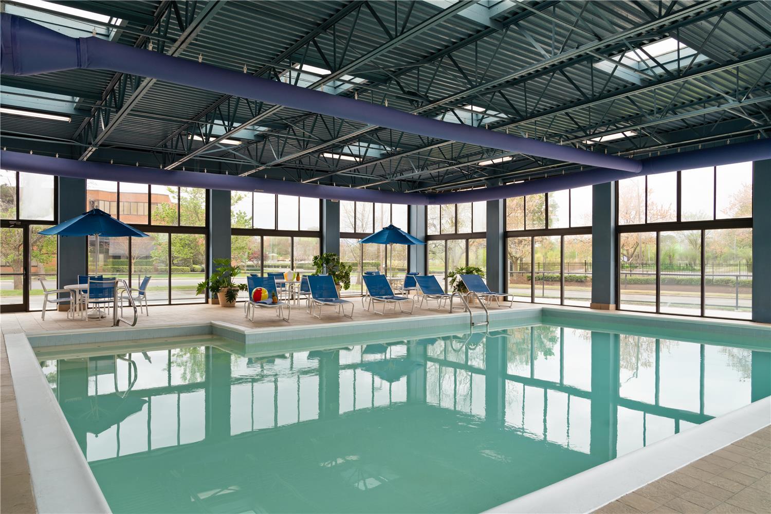 swimming pool spa
