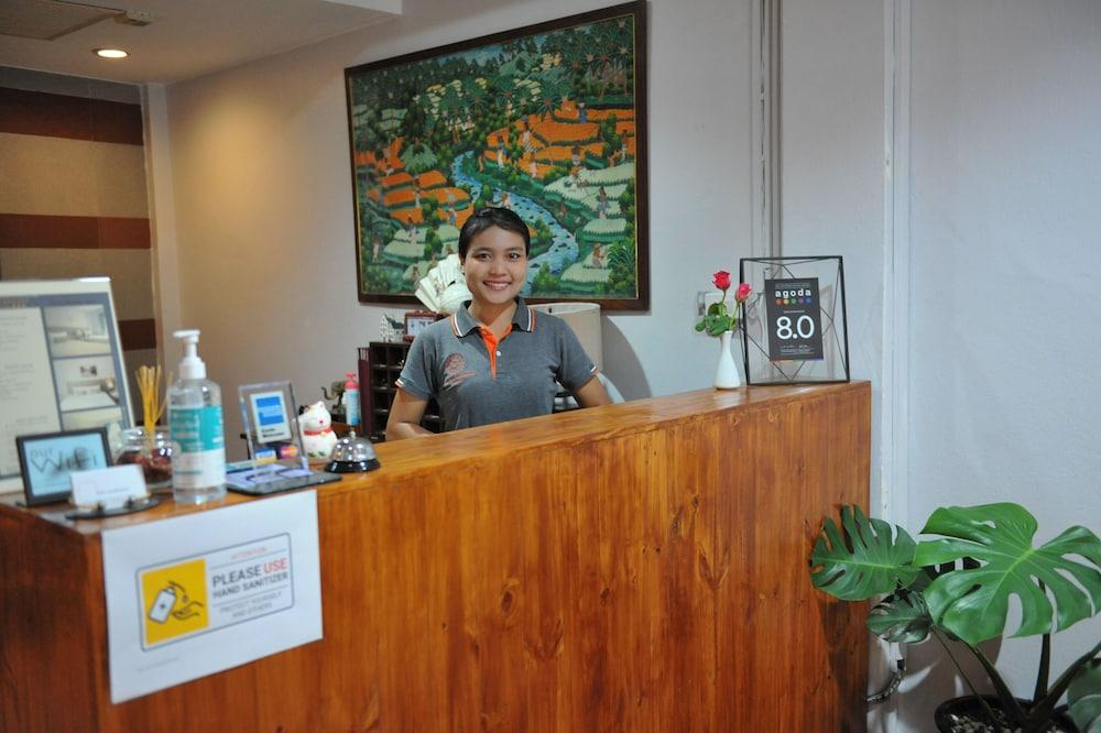 lobby