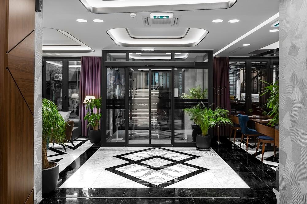 lobby