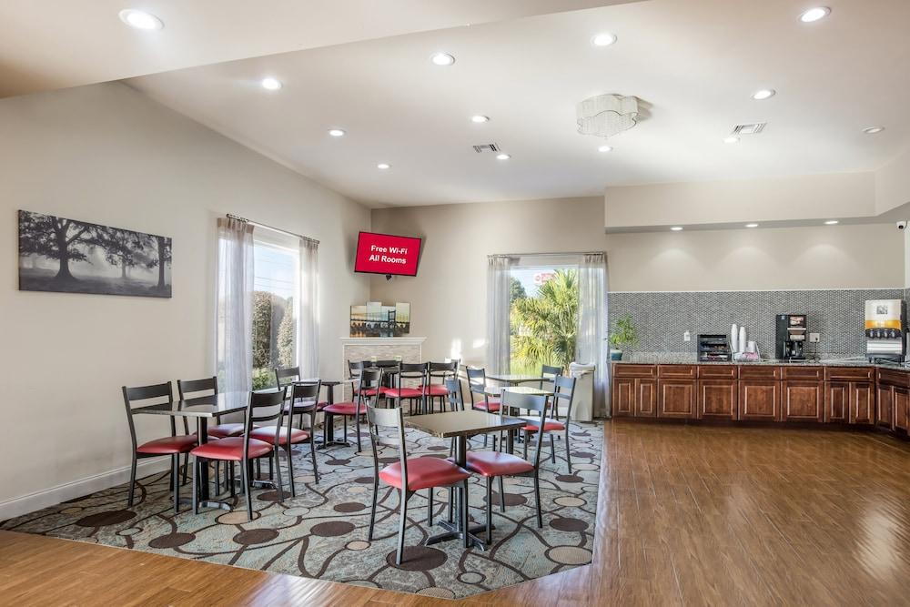 restaurant-cafeteria