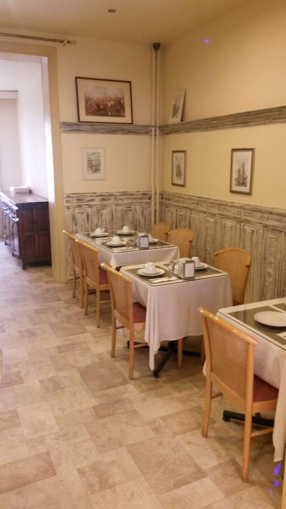 restaurant-cafeteria