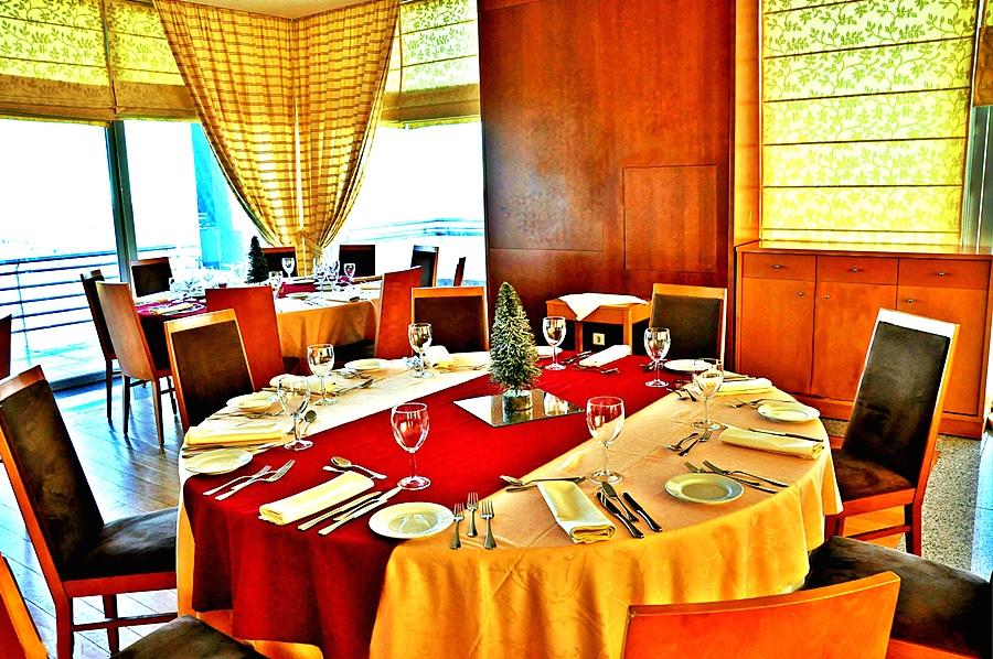restaurant cafeteria
