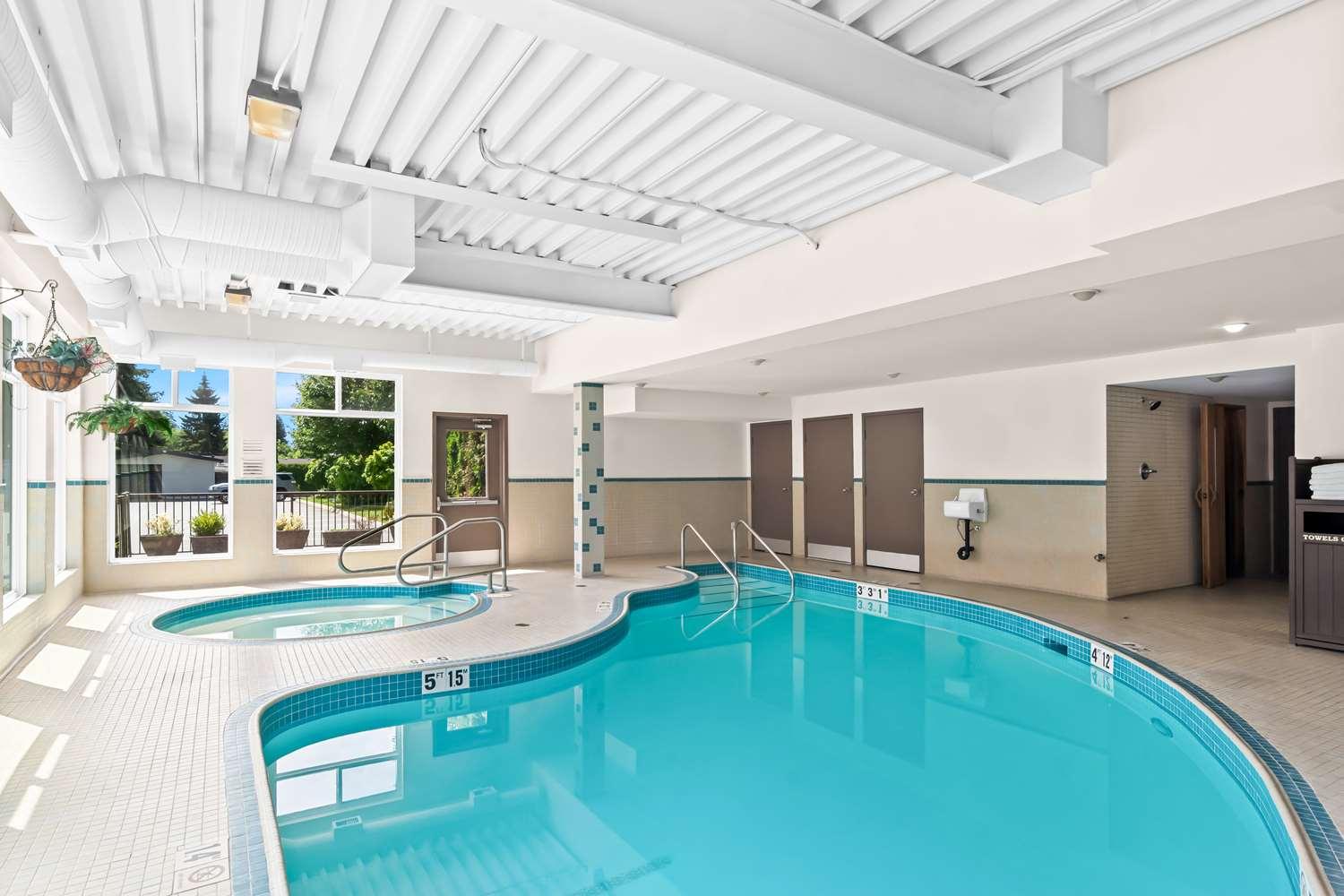 swimming pool spa