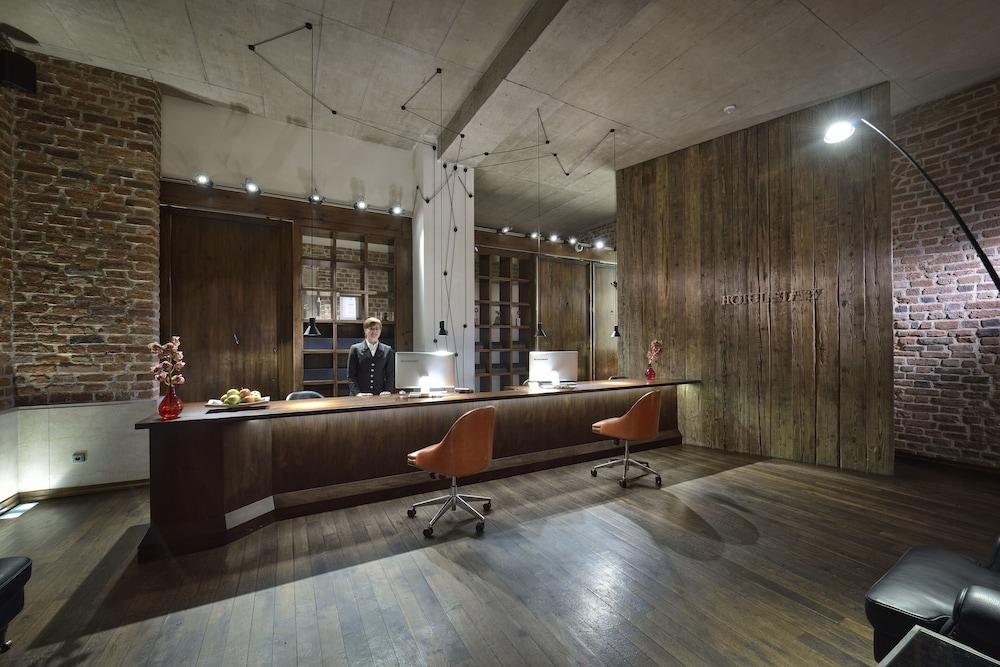 lobby