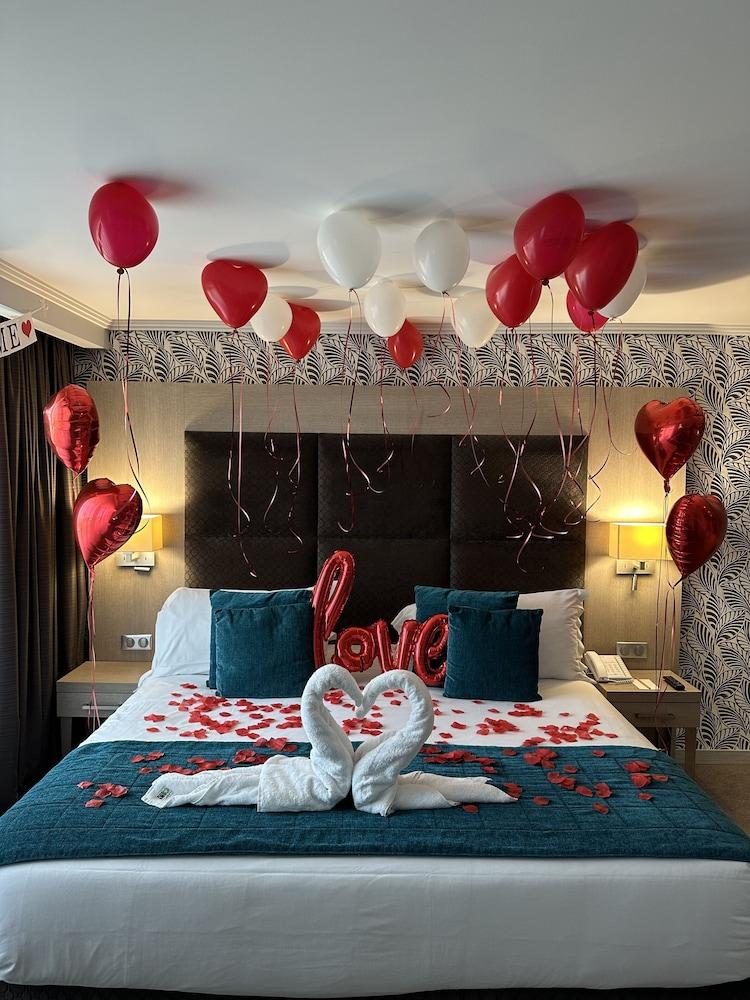 rooms