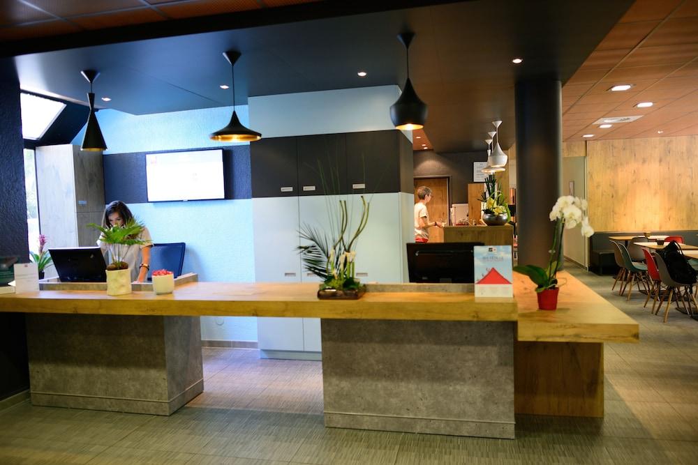lobby